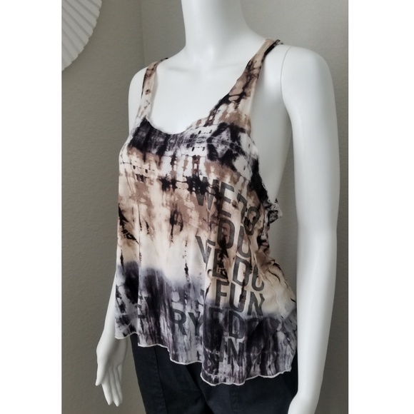 BOGO Tye dyed tank top - Picture 3 of 4
